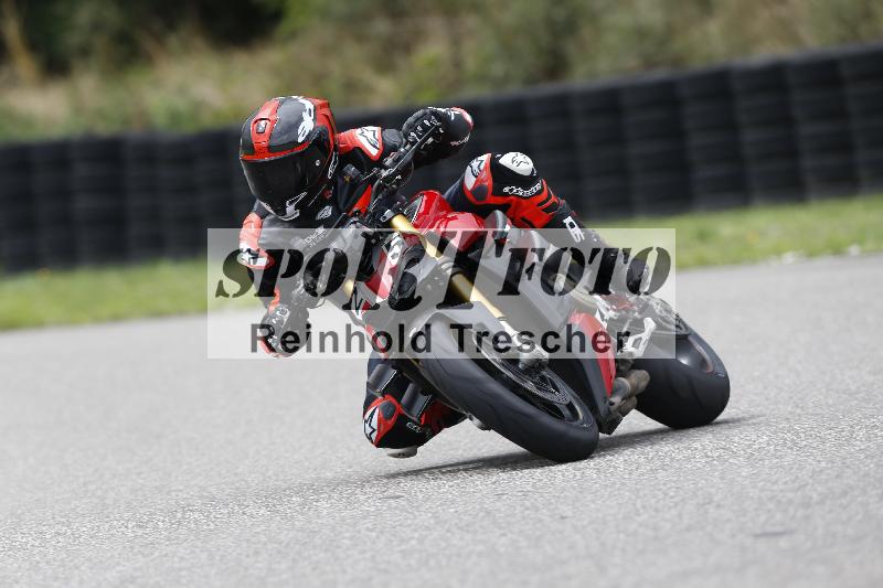 Archiv-2025/37 28.07.2025 Dunlop Ride und Test Day ADR/Einsteiger gruen/25